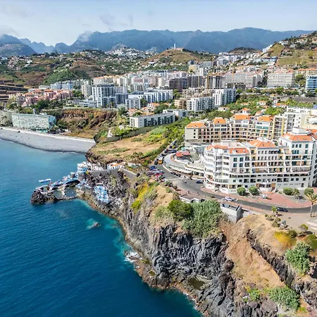 Golden View By Homie *