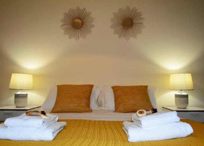 Golden View By Homie