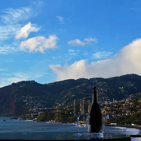 Golden View By Homie Funchal (Madeira)